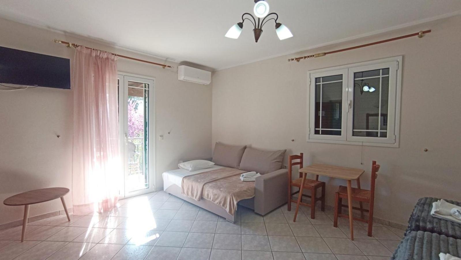 Rena Appartement *